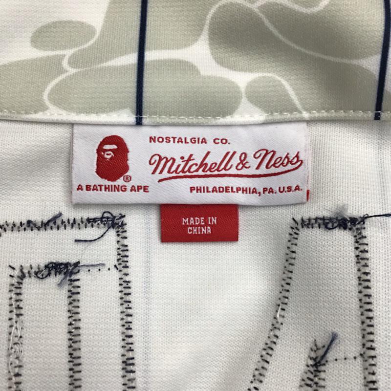 アベイシングエイプ A BATHING APE シャツ、ブラウス 半袖 CTH FALL 2019 Mitchell & Ness ベースボールシャツ NY ヤンキース XL 総柄 白 / ホワイト / X 灰 / グレー / X 紺 / ネイビー / メンズ USED 古着 中古 10073469