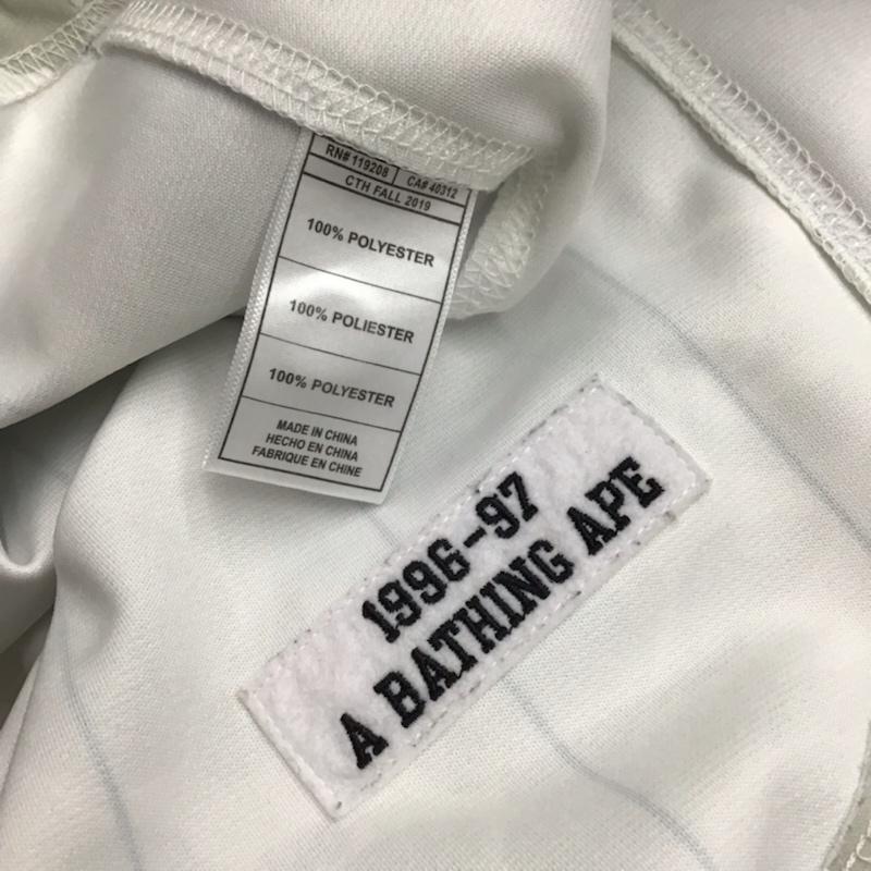 アベイシングエイプ A BATHING APE シャツ、ブラウス 半袖 CTH FALL 2019 Mitchell & Ness ベースボールシャツ NY ヤンキース XL 総柄 白 / ホワイト / X 灰 / グレー / X 紺 / ネイビー / メンズ USED 古着 中古 10073469