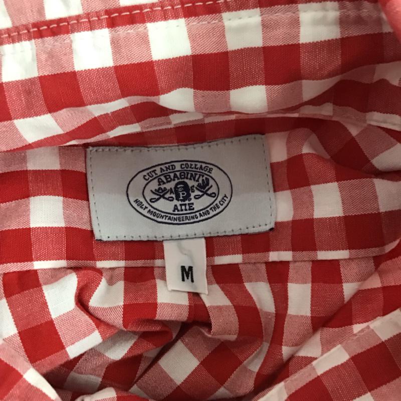 アベイシングエイプ A BATHING APE シャツ、ブラウス 半袖 1860-131-049 ボタンダウン 猿 ワッペン M チェック 赤 / レッド / X 白 / ホワイト / メンズ USED 古着 中古 10073667