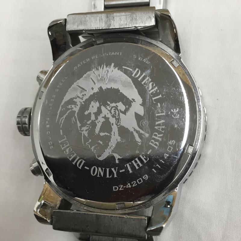 ディーゼル DIESEL 腕時計 アナログ(クォーツ式) DZ4209 メタルバンド 銀 / シルバー / メンズ USED 古着 中古 10077822