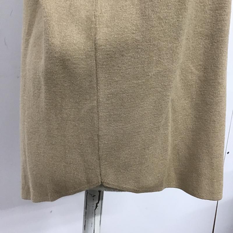アーバンリサーチドアーズ URBAN RESEARCH DOORS ニット、セーター 長袖 DR04-22M403 Vネックルーズニット 8 無地 ベージュ / ベージュ / レディース USED 古着 中古 10078617