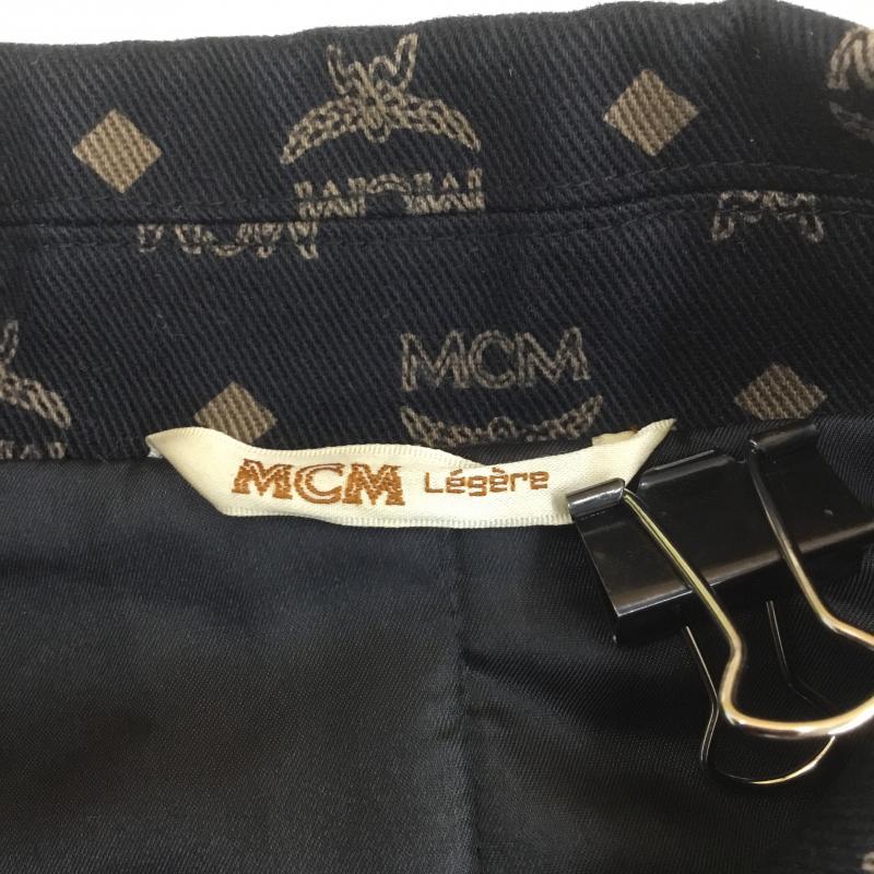 エムシーエム MCM コート コート一般 ロゴ 総柄 M ロゴ、文字 黒 / ブラック / レディース USED 古着 中古 10078706