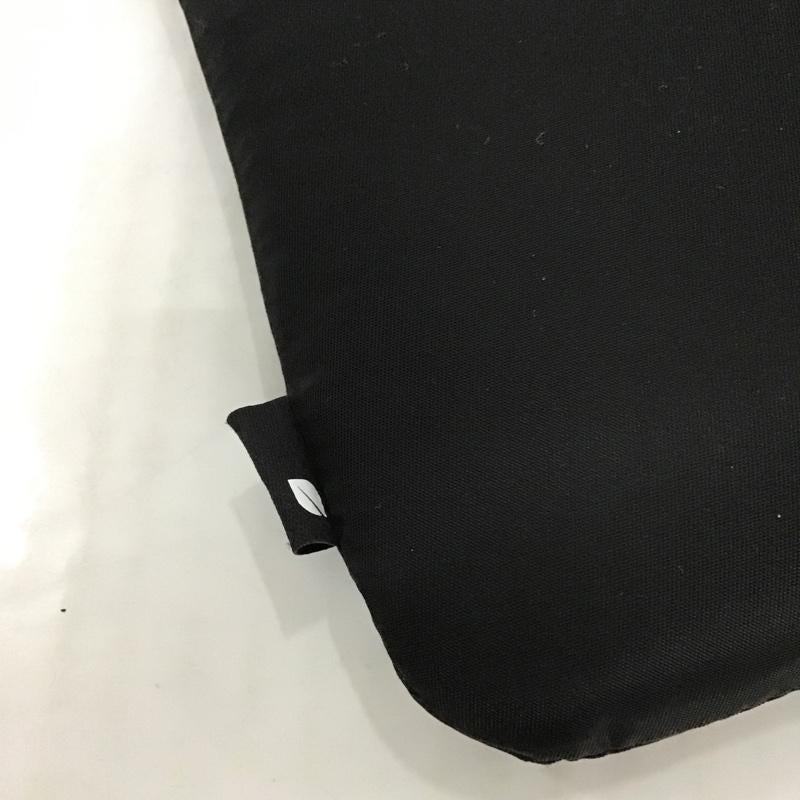 インケース incase バッグ バッグ Compact Sleeve パソコンケース タブレットケース MacBook Pro 15インチ 無地 黒 / ブラック / メンズ USED 古着 中古 10080047