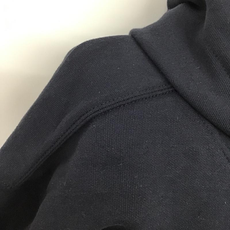 カーハート Carhartt パーカー 長袖 K121-472 MIDWEIGHT SWEATSHIRT 裏起毛 タグ付き XL ロゴ、文字 紺 / ネイビー / メンズ USED 古着 中古 10080132
