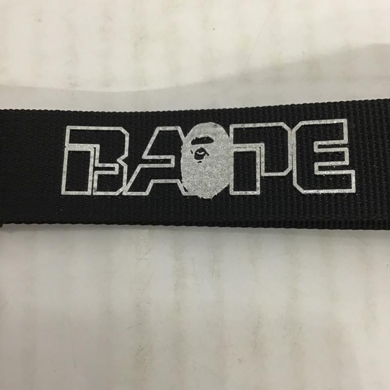 アベイシングエイプ A BATHING APE キーホルダー キーホルダー ロゴ、文字 黒 / ブラック / メンズ USED 古着 中古 10080889