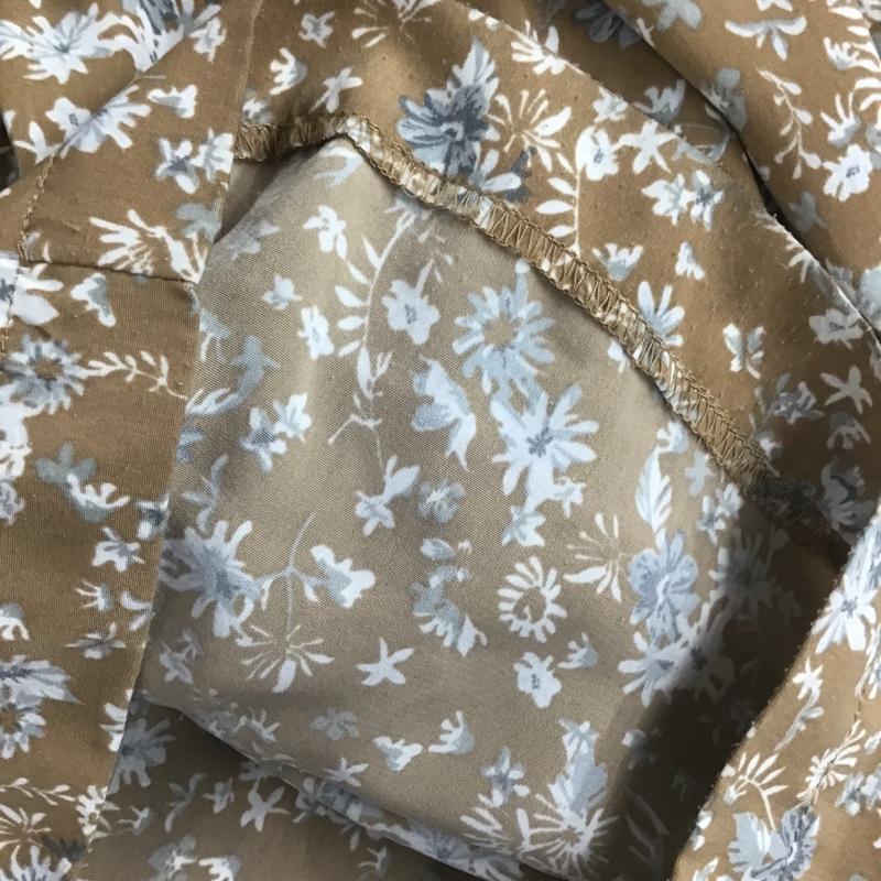 アズールバイマウジー AZUL BY MOUSSY ボトムス ボトムス 250ASS31-K017 ワイドパンツ M 花柄 ベージュ / ベージュ / レディース USED 古着 中古 10082752