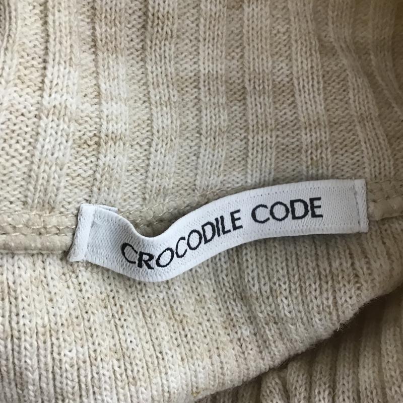 クロコダイル CROCODILE ニット、セーター 長袖 サイドスリット ハイネック M 無地 ベージュ / ベージュ / レディース USED 古着 中古 10083640