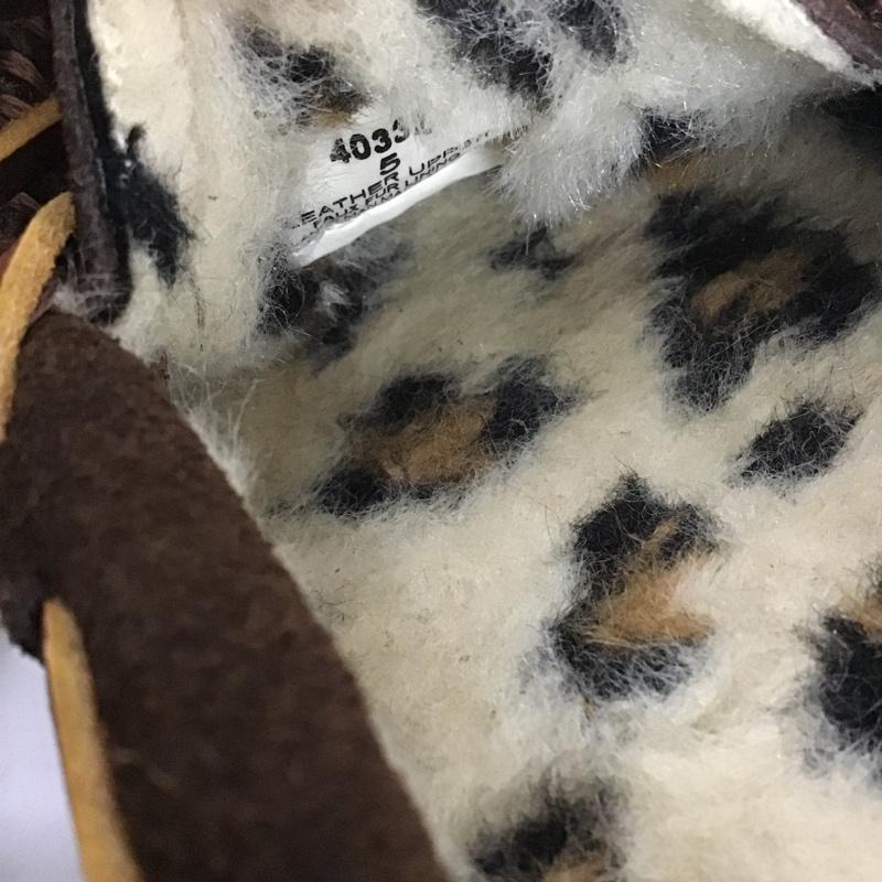 ミネトンカ Minnetonka カジュアルシューズ カジュアルシューズ 40332 モカシン 無地 ダークブラウン / ダークブラウン / レディース USED 古着 中古 10083989