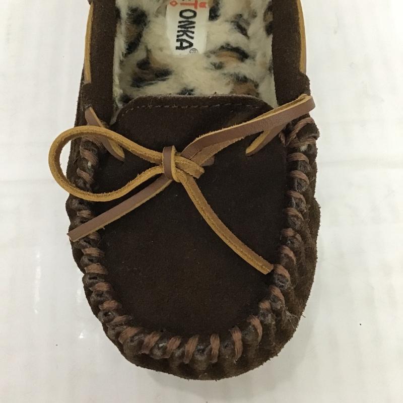 ミネトンカ Minnetonka カジュアルシューズ カジュアルシューズ 40332 モカシン 無地 ダークブラウン / ダークブラウン / レディース USED 古着 中古 10083989