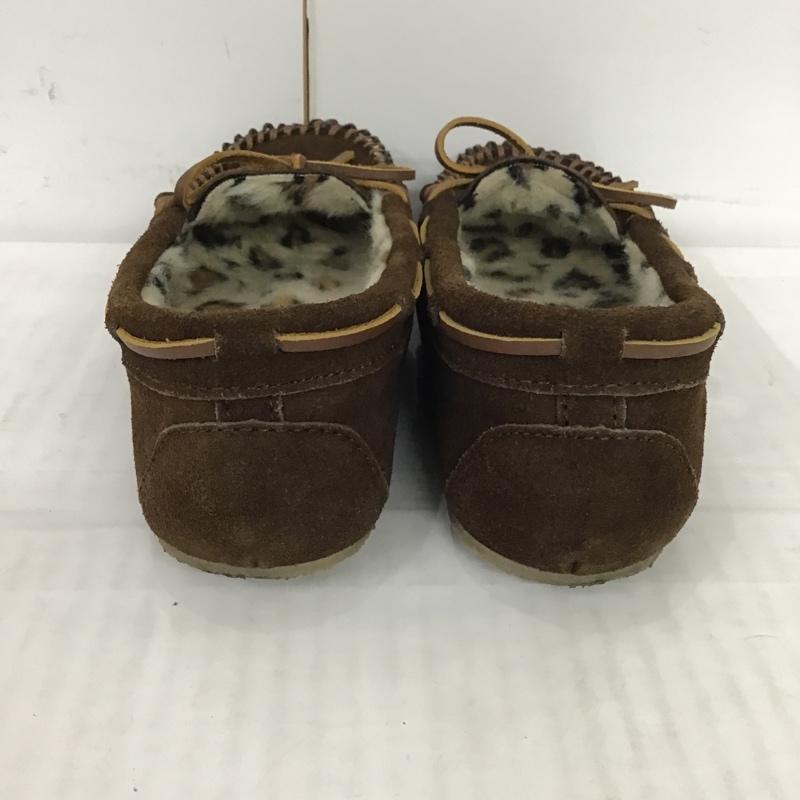 ミネトンカ Minnetonka カジュアルシューズ カジュアルシューズ 40332 モカシン 無地 ダークブラウン / ダークブラウン / レディース USED 古着 中古 10083989