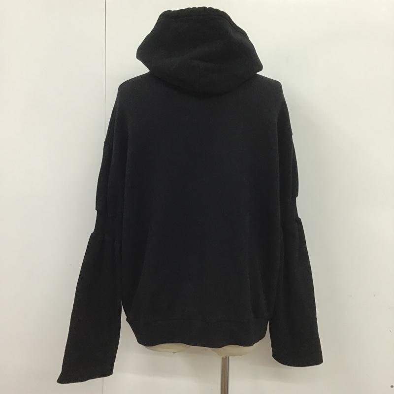 マルセロ・バーロン MARCELO BURLON パーカー 長袖 CWBB037E19B36075 フロントロゴパーカー S 無地 黒 / ブラック / メンズ USED 古着 中古 10084838