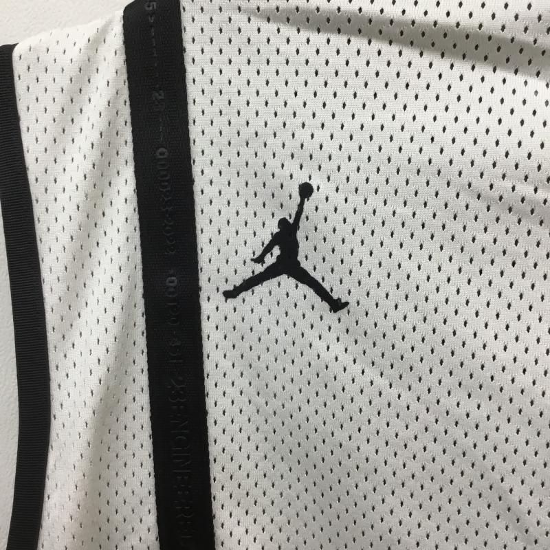 ジョーダンブランド JORDAN BRAND ベスト ベスト AS M J 23ENG STMT VESTDM1387-030 3L 白 / ホワイト / X 黒 / ブラック / メンズ USED 古着 中古 10085224