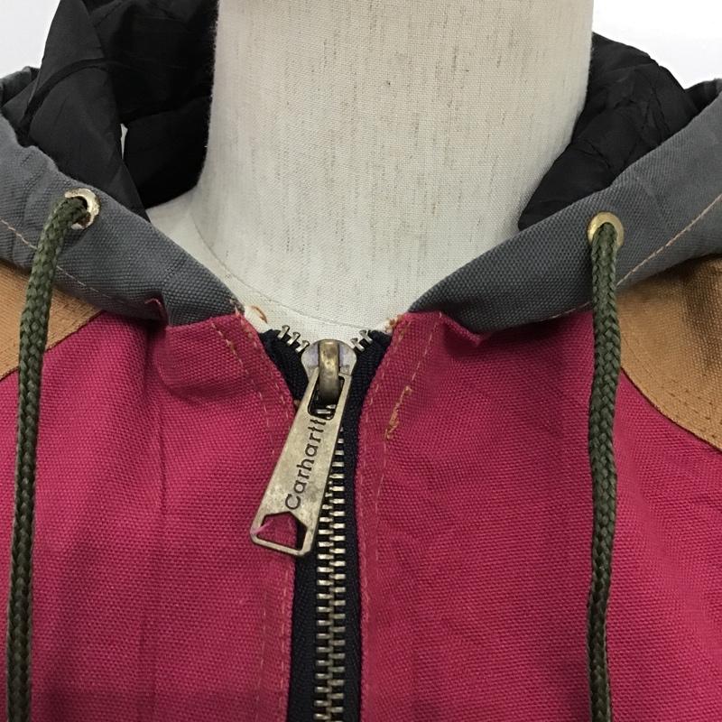 カーハート Carhartt ジャケット、上着 ジャケット、ブレザー マウンテンパーカー ロゴ、文字 マルチカラー / マルチカラー / メンズ USED 古着 中古 10087707