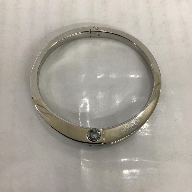 スワロフスキー SWAROVSKI アクセサリー ブレスレット、バングル GET NARROW 箱有 無地 銀 / シルバー / レディース USED 古着 中古 10087847