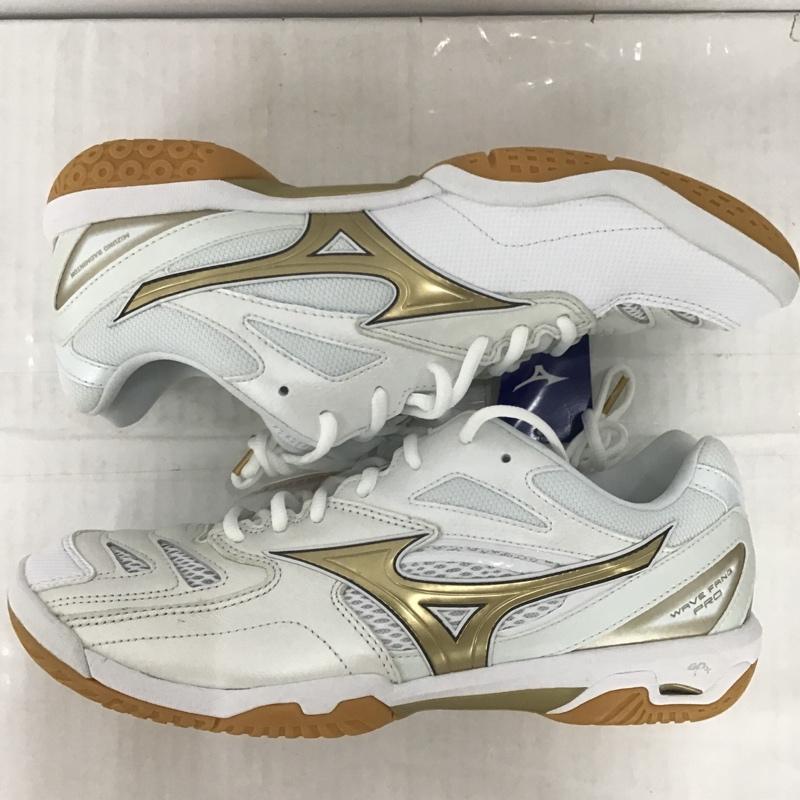 ミズノ MIZUNO シューズ シューズ 71GA210050 WAVE FANG PRO バドミントンシューズ 29cm 箱有 29.0cm 白 / ホワイト / X 金 / ゴールド / メンズ USED 古着 中古 10089770