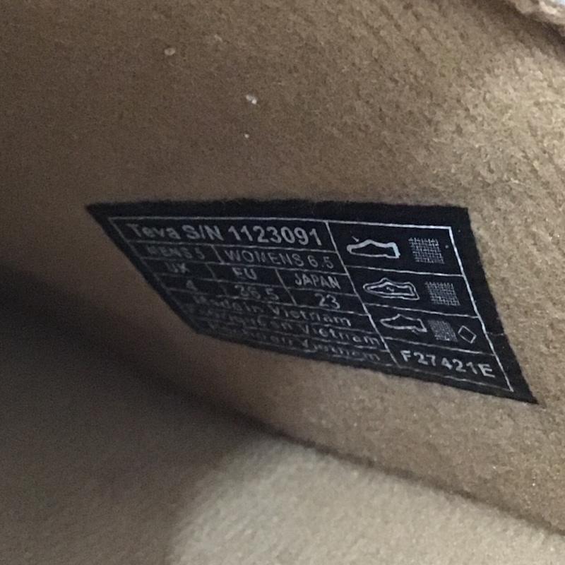 テバ Teva スリッポン スリッポン 1123091 RE EMBER MOC2 23cm 箱有 23.0cm ロゴ、文字 ベージュ / ベージュ / レディース USED 古着 中古 10089771
