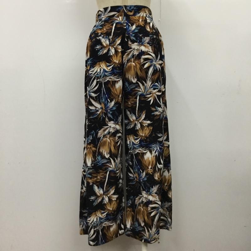 エモダ EMODA ボトムス ボトムス 041720750501 フロントスリットワイドパンツ S 花柄 黒 / ブラック / レディース USED 古着 中古 10090106