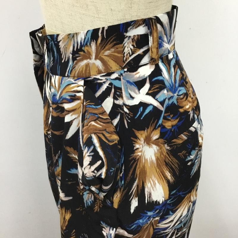 エモダ EMODA ボトムス ボトムス 041720750501 フロントスリットワイドパンツ S 花柄 黒 / ブラック / レディース USED 古着 中古 10090106