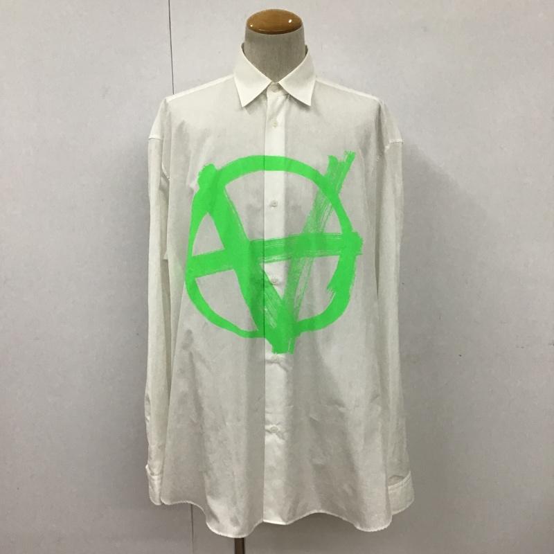 ヴェトモン VETEMENTS シャツ、ブラウス 長袖 UE51SH500G Anarchy アナーキー M ワンポイント 白 / ホワイト / X 黄緑 / イエローグリーン /  メンズ USED 古着 中古 10090880