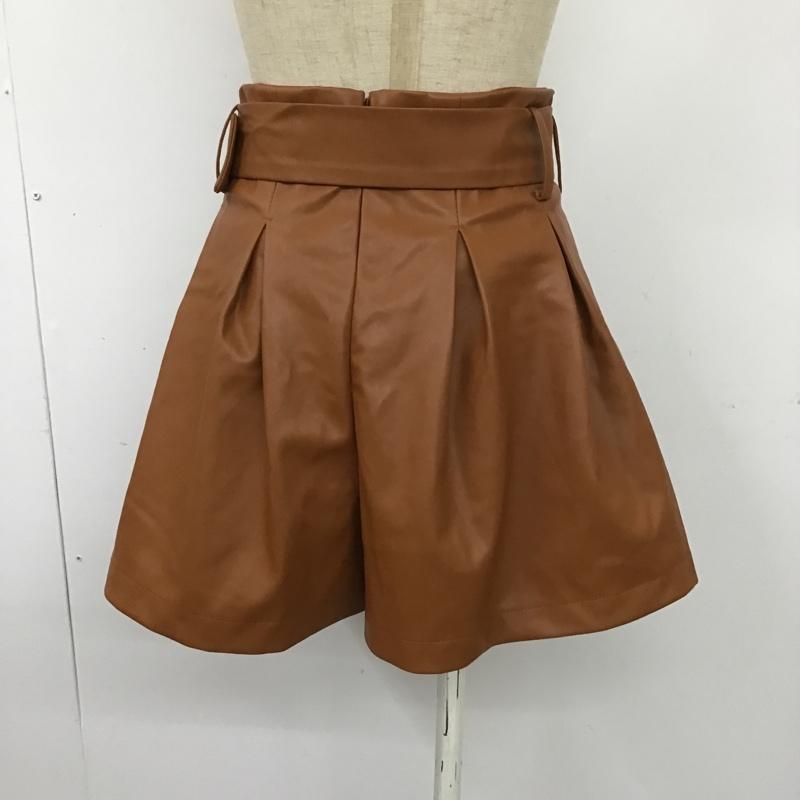 エモダ EMODA パンツ ショートパンツ 041750750001-01 フェイクレザーハイウエストショートパンツ S 無地 キャメル / キャメル / レディース USED 古着 中古 10091413