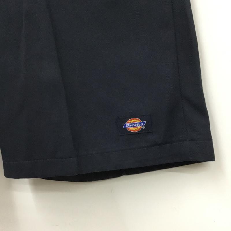 ディッキーズ Dickies パンツ ショートパンツ 607645040912 ハーフパンツ LOOSE FIT 28 ロゴ、文字 紺 / ネイビー / メンズ USED 古着 中古 10091654