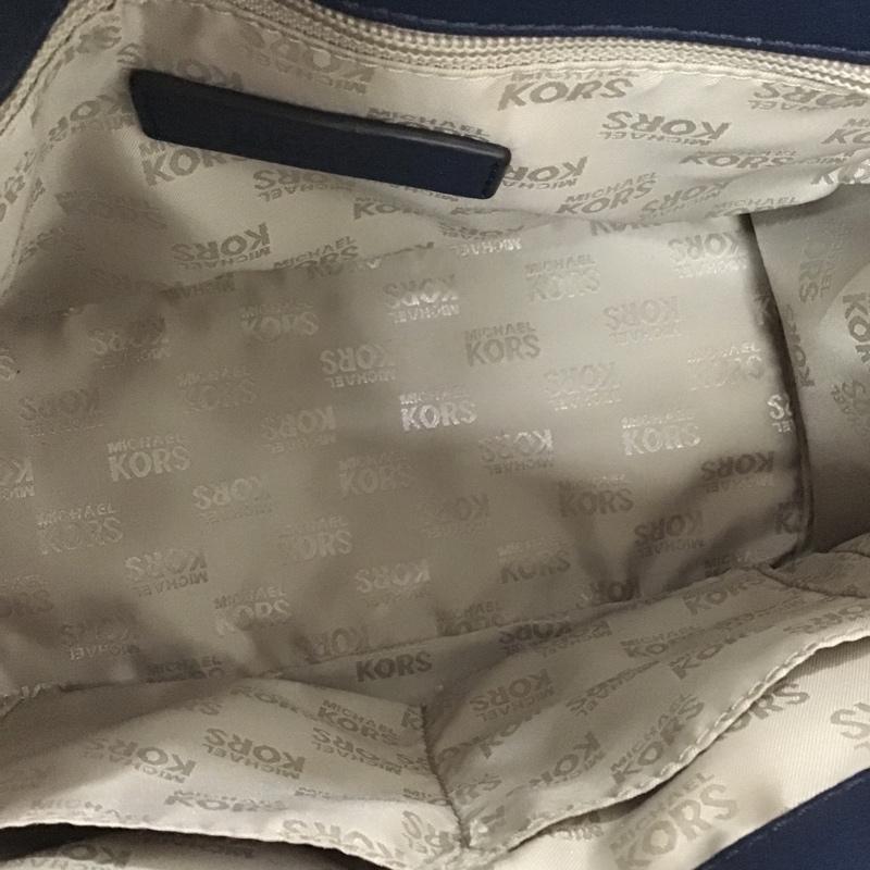 マイケルコース MICHAEL KORS ショルダーバッグ ショルダーバッグ 35H4GHUS2L ハンドバッグ 2WAY ロゴ、文字 紺 / ネイビー / X 金 / ゴールド / レディース USED 古着 中古 10091676