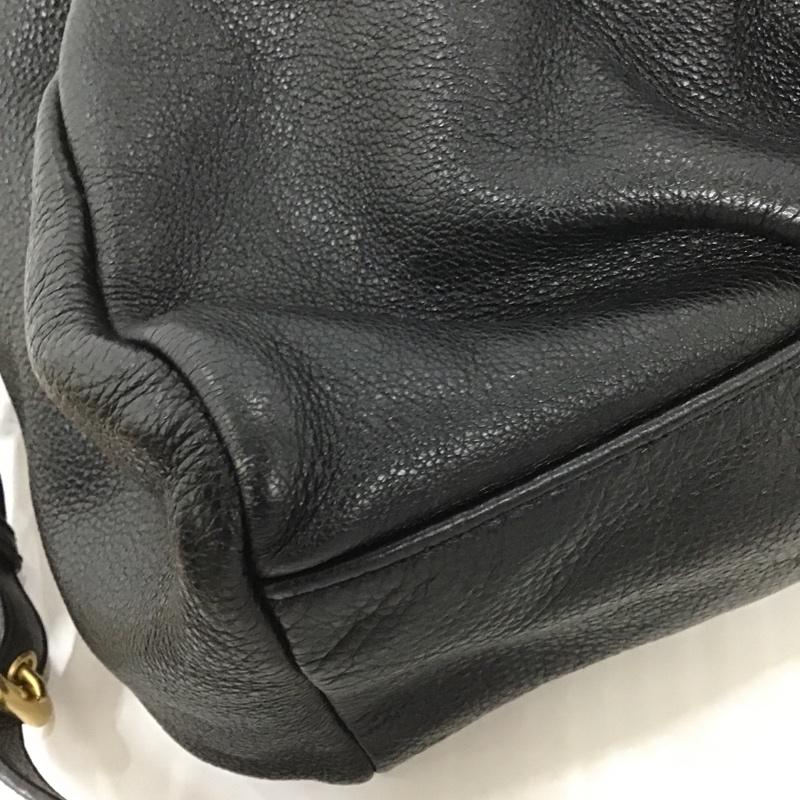 マークバイマークジェイコブス MARC by MARC JACOBS トートバッグ トートバッグ M3PE104 80001 2WAY レザー ショルダー ロゴ、文字 黒 / ブラック / X 金 / ゴールド / レディース USED 古着 中古 10091678