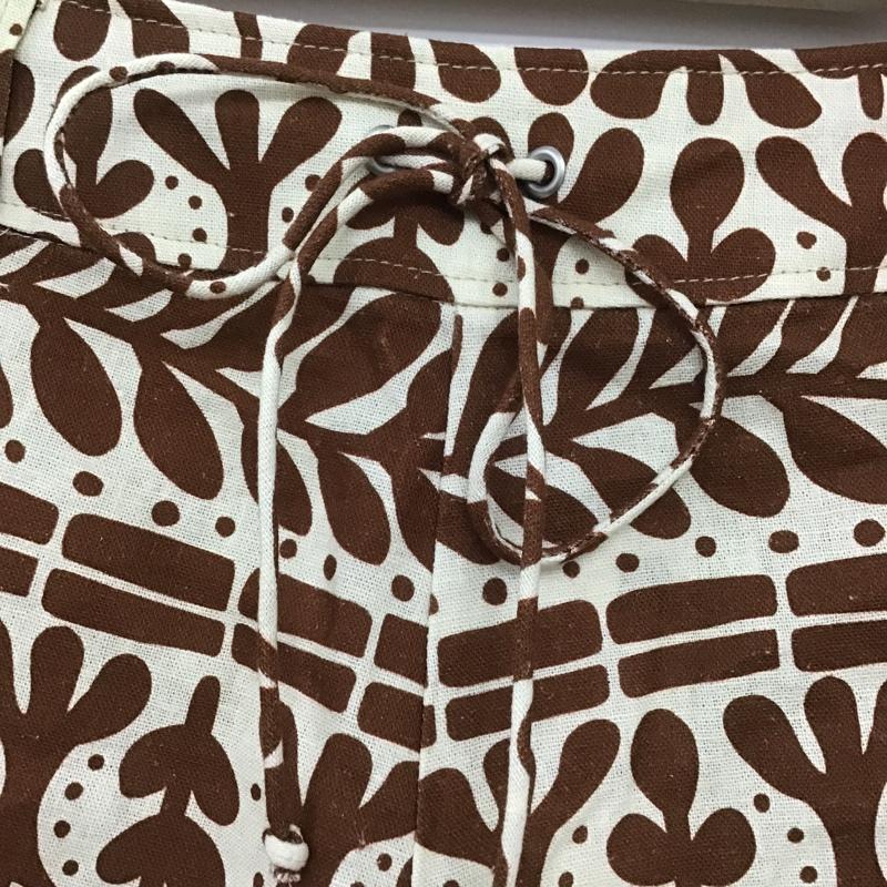 ザラ ZARA パンツ ショートパンツ 3136 580 087 S 総柄 茶 / ブラウン / X ベージュ / ベージュ / レディース USED 古着 中古 10091951