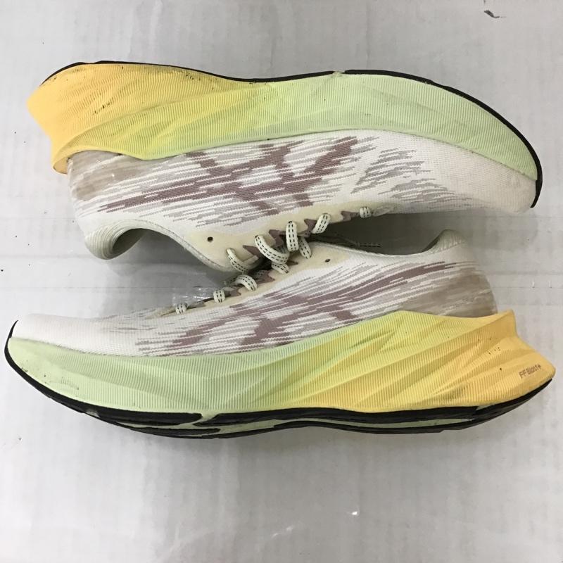 アシックス ASICS スニーカー スニーカー 1011B458-101 NOVABLAST 3 26.5cm 箱有 26.5cm ロゴ、文字 オフホワイト / オフホワイト / X 茶 / ブラウン / X 薄緑 / ライトグリーン / X 黄 / イエロー / メンズ USED 古着 中古 10092727