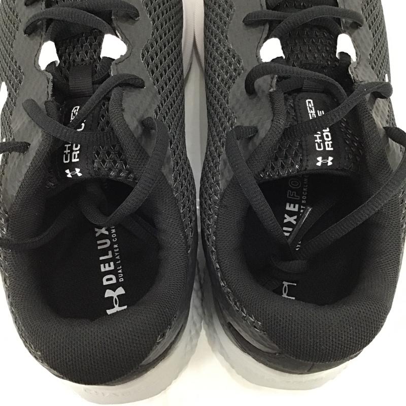 アンダーアーマー UNDER ARMOUR スニーカー スニーカー 3026020-002 チャージド ローグ3 ランニングシューズ 26cm 26.0cm ロゴ、文字 黒 / ブラック / X 白 / ホワイト / X 灰 / グレー / メンズ USED 古着 中古 10093222