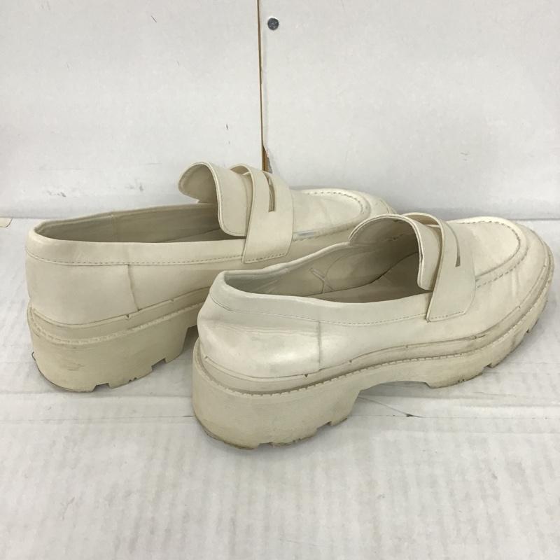 ザラ ZARA ローファー ローファー 3520 810 002 フラットトラックソールローファー EU39 無地 白 / ホワイト / レディース USED 古着 中古 10093308