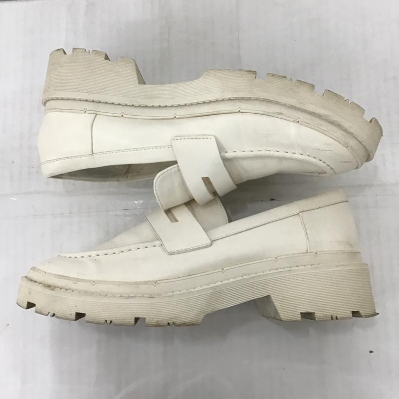 ザラ ZARA ローファー ローファー 3520 810 002 フラットトラックソールローファー EU39 無地 白 / ホワイト / レディース USED 古着 中古 10093308