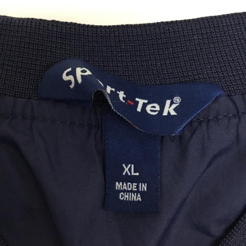 シンタス CiNTAS カットソー 長袖 ジャージ 長袖カットソー Vネック ラグラン XL ロゴ、文字 X 刺繍 紺 / ネイビー / X 白 / ホワイト / メンズ USED 古着 中古 10093430