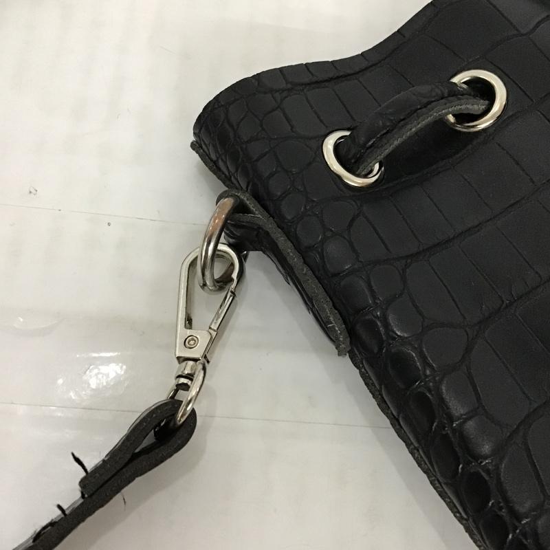 古着 USED ショルダーバッグ ショルダーバッグ クロコ型押し フェイクレザー ヘビ柄 黒 / ブラック / レディース USED 古着 中古 10093708