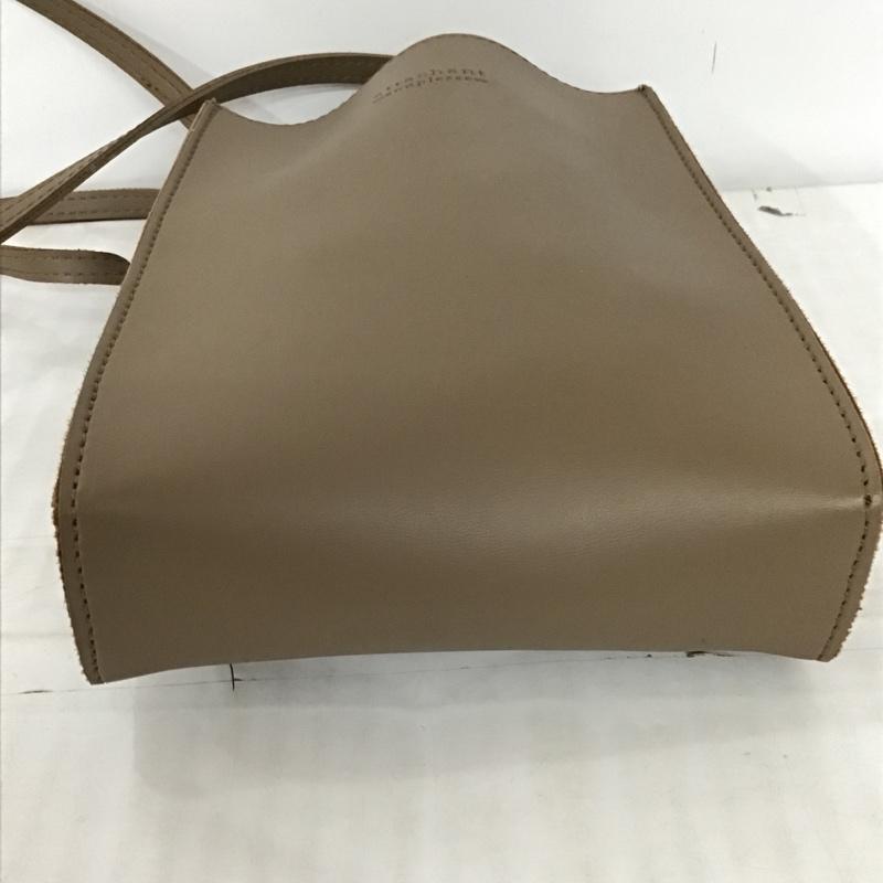 古着 USED ショルダーバッグ ショルダーバッグ スクエア ロゴ、文字 グレージュ / グレージュ / レディース USED 古着 中古 10093710