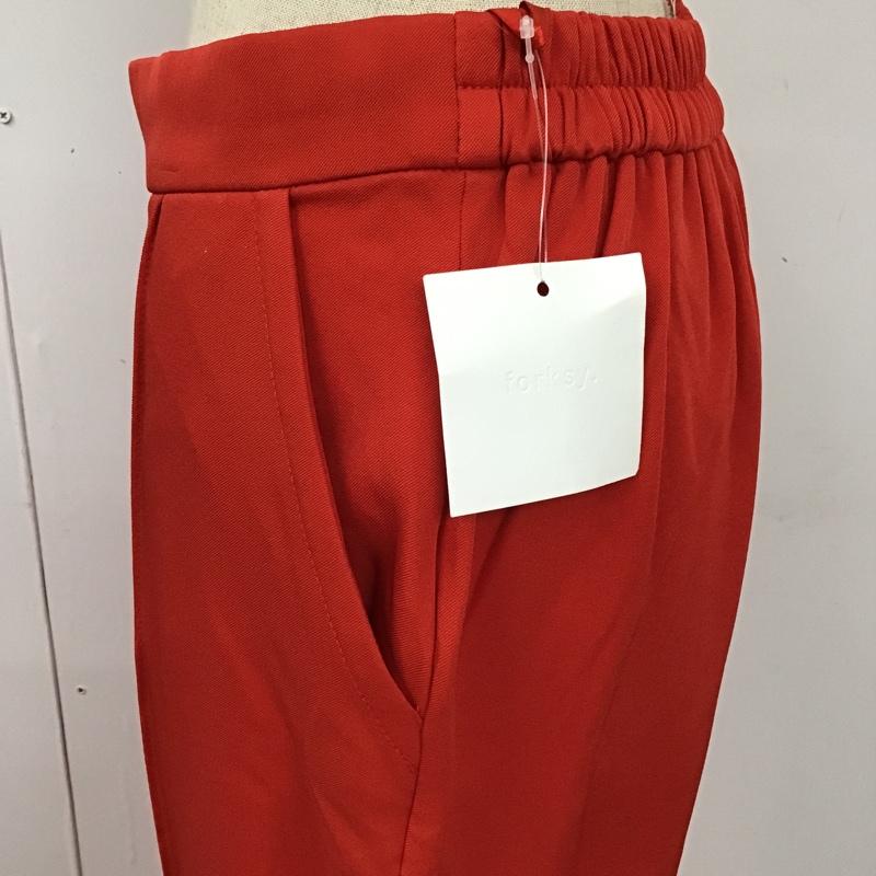 フォルクシー forksy. ボトムス ボトムス 30175A334 フレアパンツ 裾スリット M 無地 赤 / レッド / レディース USED 古着 中古 10093726
