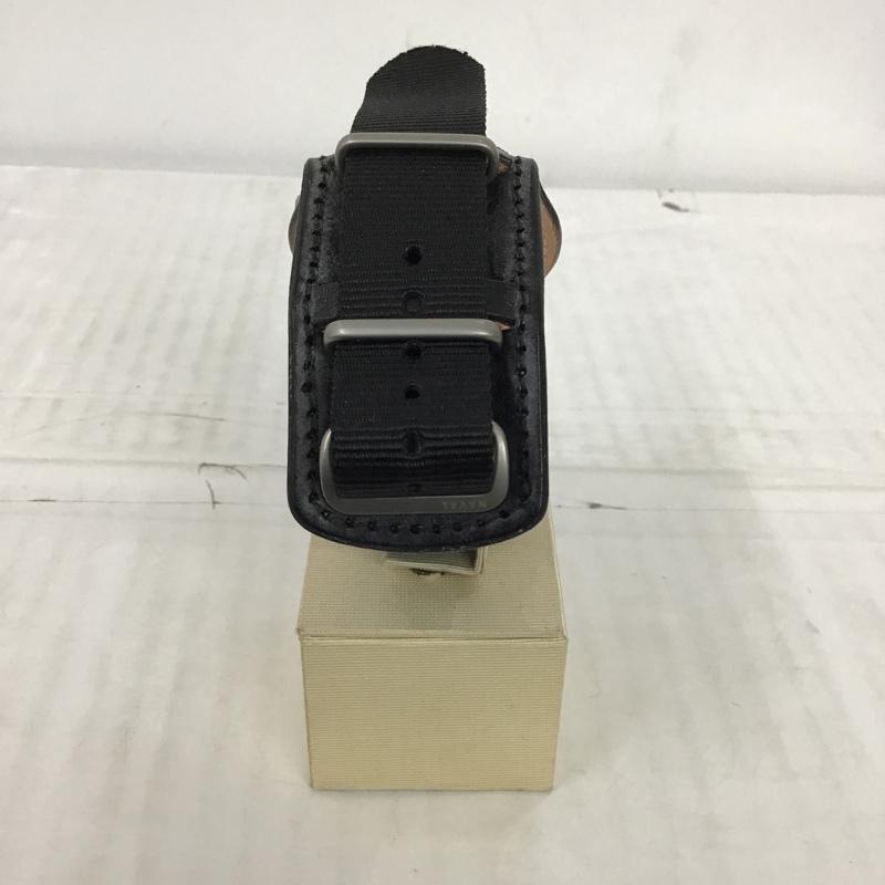 マウトリーコンテーラー MOUT RECON TAILOR 腕時計 アナログ(クォーツ式) MRG-005 ミリタリーウォッチ N.W.C × LOWERCASE × MOUT WATCH ロゴ、文字 黒 / ブラック / メンズ USED 古着 中古 10093929