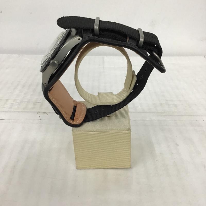 マウトリーコンテーラー MOUT RECON TAILOR 腕時計 アナログ(クォーツ式) MRG-005 ミリタリーウォッチ N.W.C × LOWERCASE × MOUT WATCH ロゴ、文字 黒 / ブラック / メンズ USED 古着 中古 10093929