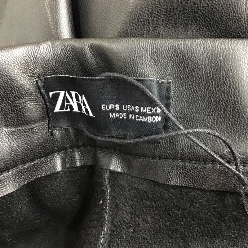 ザラ ZARA ボトムス ボトムス フェイクレザーパンツ ストレッチ スキニーパンツ 裾ジップパンツ S 無地 黒 / ブラック / レディース USED 古着 中古 10093979