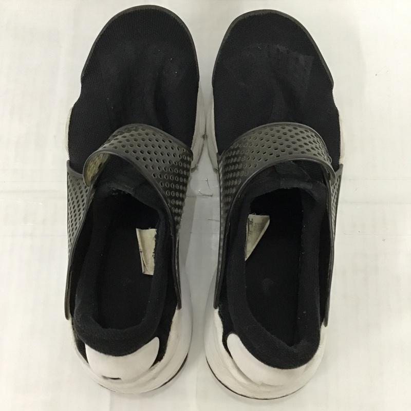 ナイキ NIKE スニーカー スニーカー スリッポン 28cm 28.0cm ワンポイント 黒 / ブラック / X 白 / ホワイト / メンズ USED 古着 中古 10094079