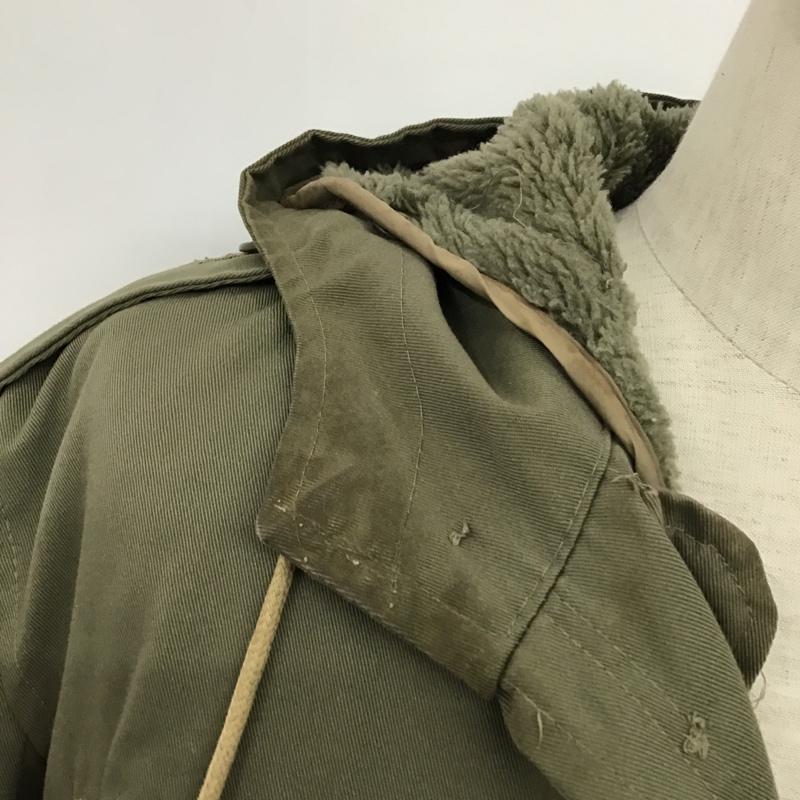 古着 USED ジャケット、上着 ジャンパー、ブルゾン ミリタリージャケット フード付きコート ロングコート アウター 48 無地 カーキ / カーキ / メンズ USED 古着 中古 10094428