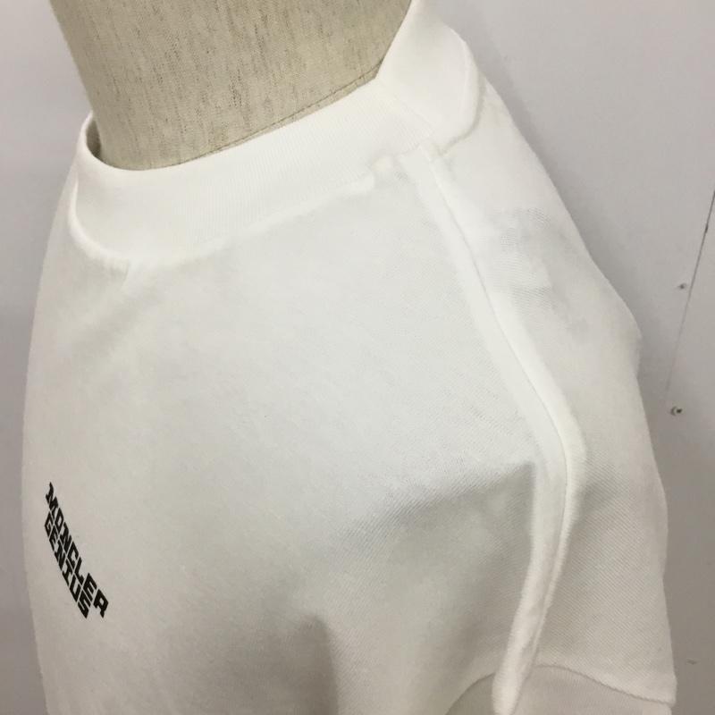 モンクレール MONCLER Tシャツ 半袖 C-SCOM-21-11908 Tシャツ プリントTシャツ 半袖カットソー S ロゴ、文字 白 / ホワイト / メンズ USED 古着 中古 10094797