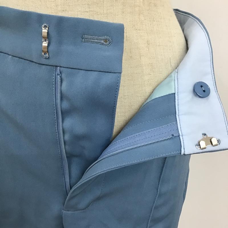 スライ SLY パンツ スラックス 030DAM31-7140 MANISHHWパンツ フレアパンツ センタータックパンツ スラックス 1 無地 青 / ブルー / レディース USED 古着 中古 10094864