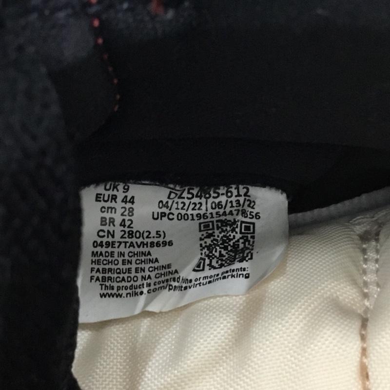 ナイキ NIKE スニーカー スニーカー DZ5485-612 AIR JORDAN 1 RETRO HIGH OG Chicago 28cm 28.0cm ロゴ、文字 白 / ホワイト / X 黒 / ブラック / X 赤 / レッド / メンズ USED 古着 中古 10095268
