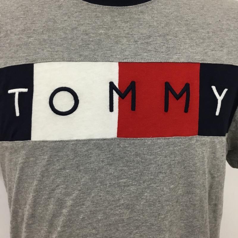 トミーヒルフィガー TOMMY HILFIGER Tシャツ 半袖 半袖カットソー プリントTシャツ クルーネックカットソー M ロゴ、文字 灰 / グレー / メンズ USED 古着 中古 10095434