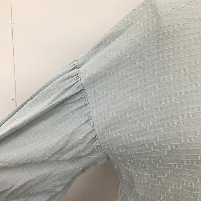 ザラ ZARA シャツ、ブラウス 長袖 ノーカラーシャツ 長袖シャツ 前開シャツ フレア パフスリーブカットソー XS 総柄 水色 / ライトブルー / レディース USED 古着 中古 10095831