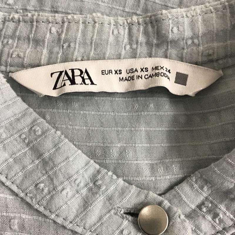 ザラ ZARA シャツ、ブラウス 長袖 ノーカラーシャツ 長袖シャツ 前開シャツ フレア パフスリーブカットソー XS 総柄 水色 / ライトブルー / レディース USED 古着 中古 10095831