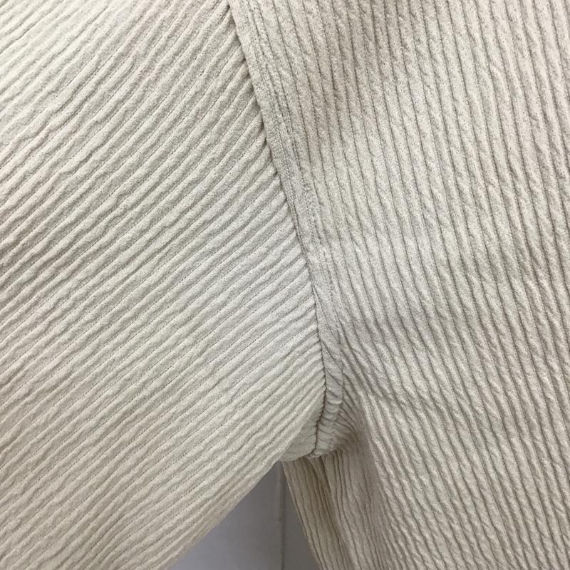 クラシカルエルフ classicalelf シャツ、ブラウス 半袖 ce0940056 吸水速乾UVカット付き開襟シャツ 半袖シャツ 半袖カットソー L 無地 ベージュ / ベージュ / レディース USED 古着 中古 10096247