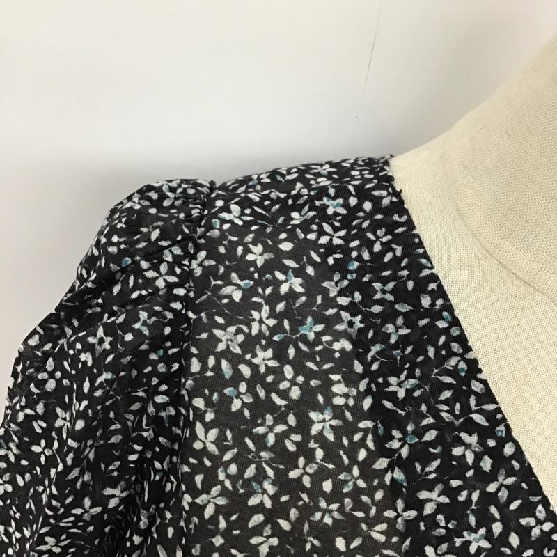 アパートバイローリーズ apart by lowrys シャツ、ブラウス 七分袖 AP260157AD 2wayパフスリーブブラウス 長袖カットソー 長袖シャツ 総柄 前開シャツ FREE 総柄 X 花柄 マルチカラー / マルチカラー / レディース USED 古着 中古 10096338