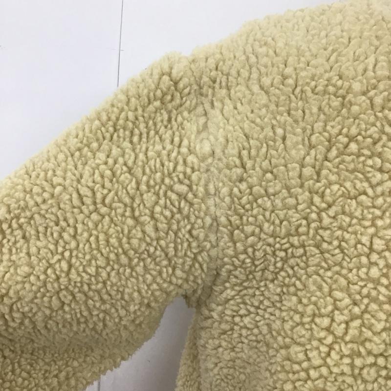 グラミチ GRAMICCI トレーナー 長袖 183-1222 GRAMICCI×FREAK’SSTORE フリースプルオーバー スウェット M ロゴ、文字 ベージュ / ベージュ / メンズ USED 古着 中古 10096960